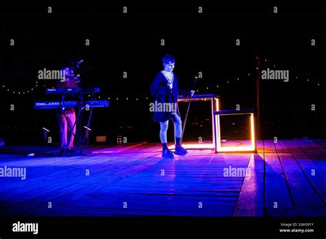 Mélancolia Unveil New Single and Visualizer 'Picking Scabs'