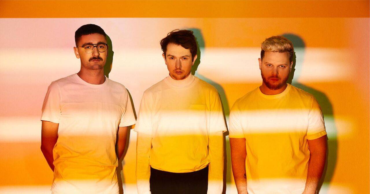 Alt J