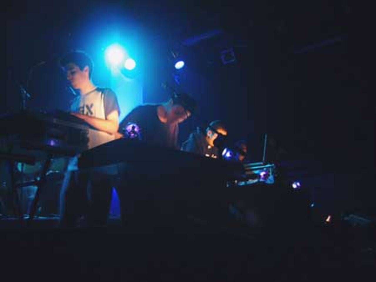 Elmandgracenote