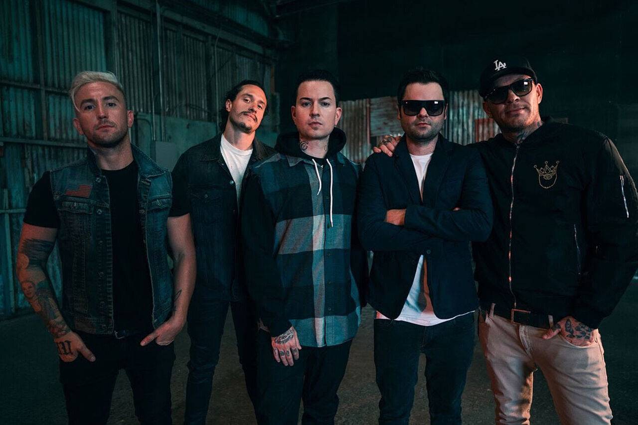 Hollywood Undead
